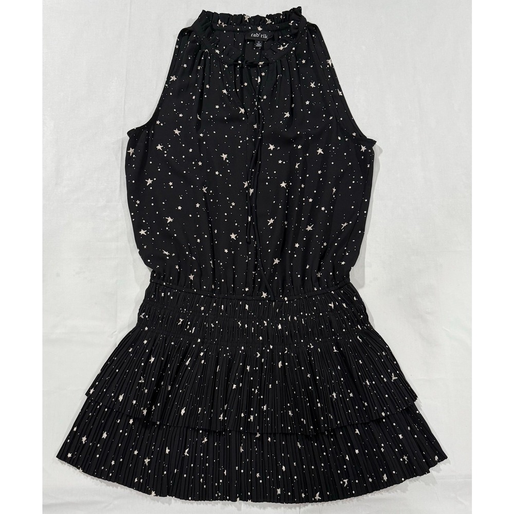 fab'rik Black and Off White Halter Star Dress with Pleated Skirt Size M (046)